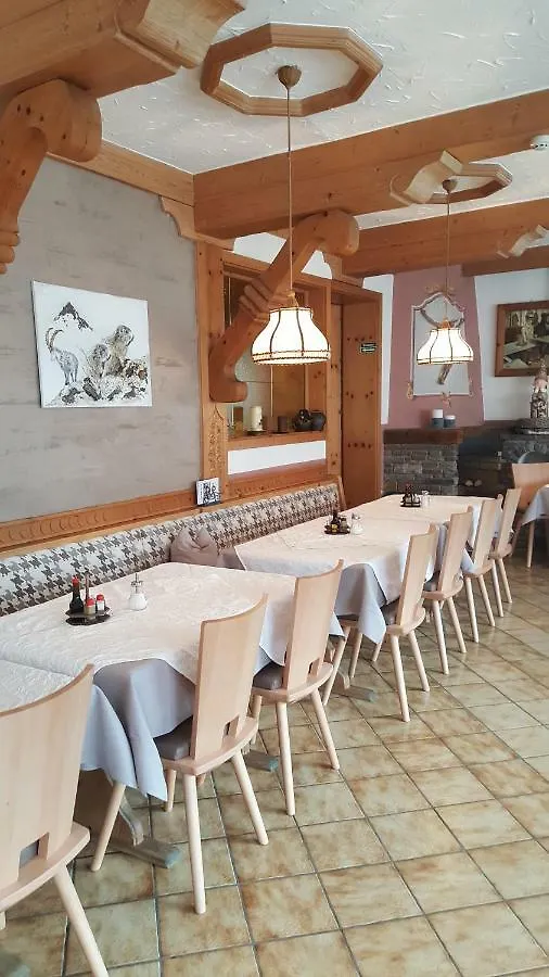 Pension Singer Birgitz Hotel
