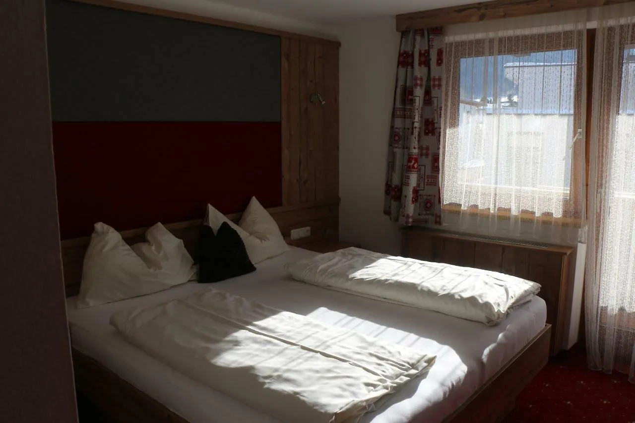 Pension Singer Birgitz Hotel